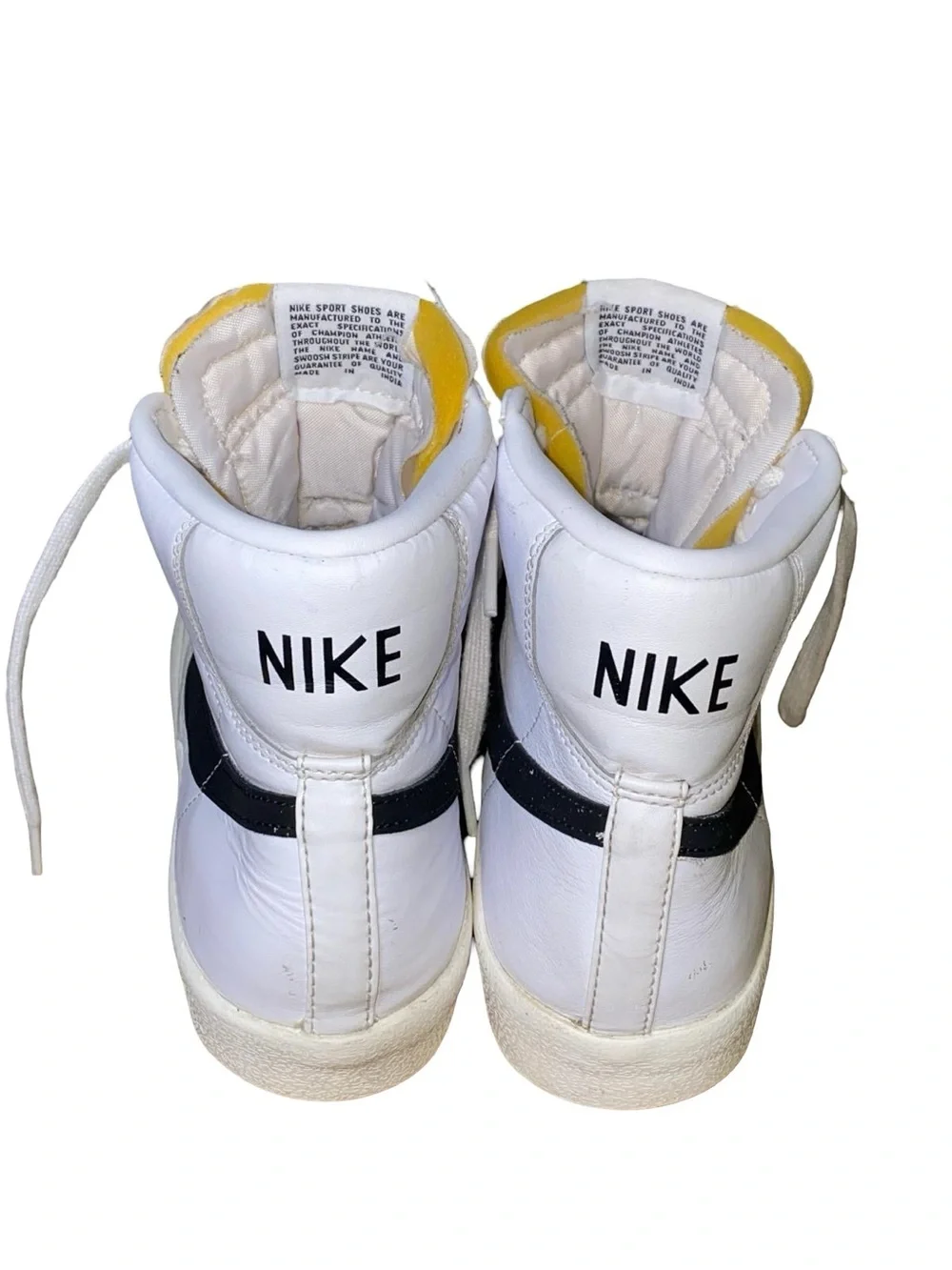 Nike Blazer Mid '77 Vintage White Black Mens Size 8.5 BQ6806-100 High Top